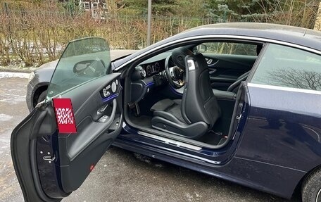 Mercedes-Benz E-Класс, 2019 год, 5 200 000 рублей, 6 фотография