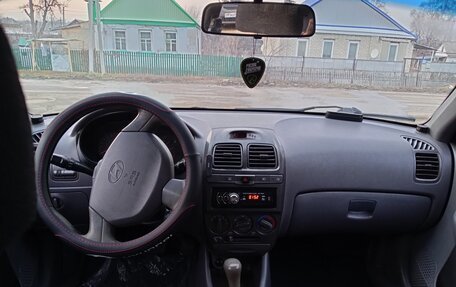 Hyundai Accent II, 2005 год, 285 000 рублей, 2 фотография