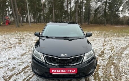 KIA Rio III рестайлинг, 2014 год, 600 000 рублей, 2 фотография