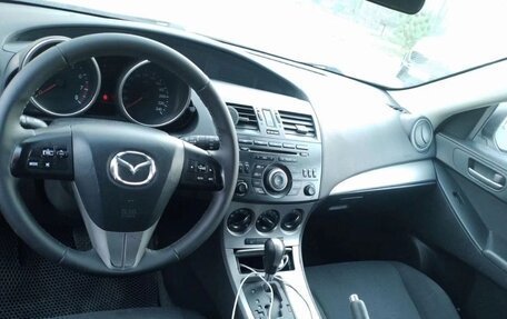 Mazda 3, 2011 год, 750 000 рублей, 3 фотография