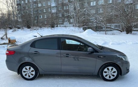 KIA Rio III рестайлинг, 2014 год, 750 000 рублей, 3 фотография