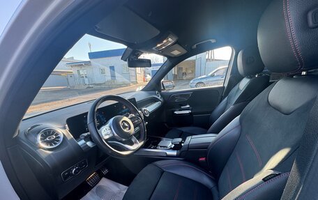 Mercedes-Benz GLB, 2020 год, 4 500 000 рублей, 3 фотография