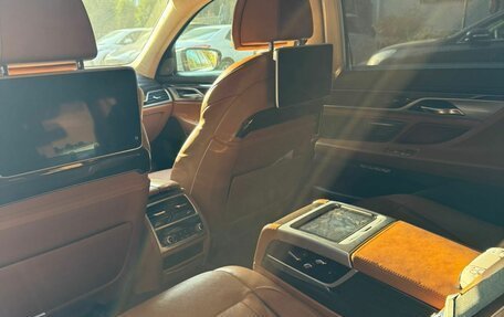 BMW 7 серия, 2016 год, 3 500 000 рублей, 3 фотография