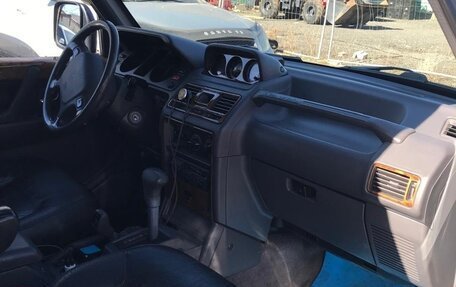 Mitsubishi Pajero III рестайлинг, 1995 год, 1 300 000 рублей, 5 фотография