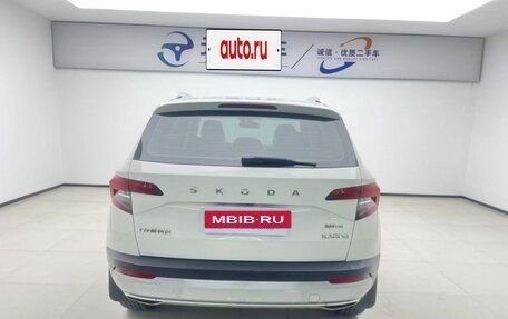 Skoda Karoq I, 2021 год, 2 115 000 рублей, 4 фотография