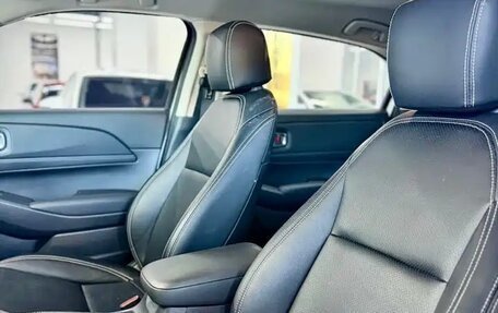 Honda Vezel, 2023 год, 2 200 900 рублей, 12 фотография