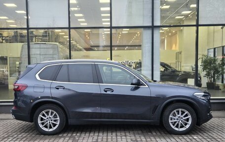 BMW X5, 2021 год, 6 125 000 рублей, 4 фотография