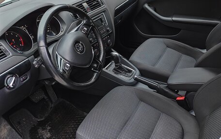 Volkswagen Jetta VI, 2016 год, 790 000 рублей, 31 фотография