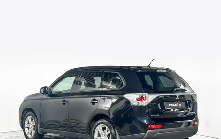 Mitsubishi Outlander III рестайлинг 3, 2012 год, 1 084 000 рублей, 7 фотография