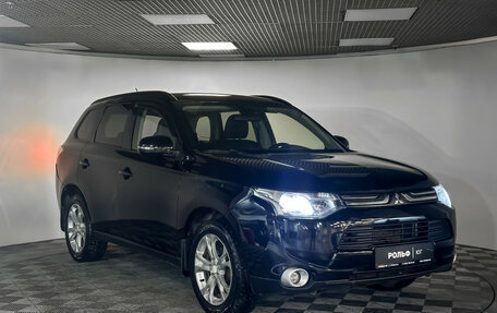 Mitsubishi Outlander III рестайлинг 3, 2012 год, 1 084 000 рублей, 19 фотография