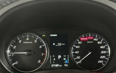 Mitsubishi Outlander III рестайлинг 3, 2012 год, 1 084 000 рублей, 11 фотография