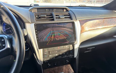 Toyota Camry, 2015 год, 1 750 000 рублей, 13 фотография