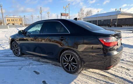 Toyota Camry, 2015 год, 1 750 000 рублей, 10 фотография