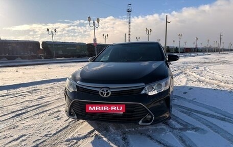 Toyota Camry, 2015 год, 1 750 000 рублей, 8 фотография