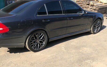 Mercedes-Benz E-Класс, 2002 год, 1 000 080 рублей, 3 фотография