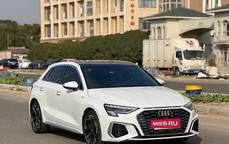 Audi A3, 2022 год, 2 300 000 рублей, 3 фотография