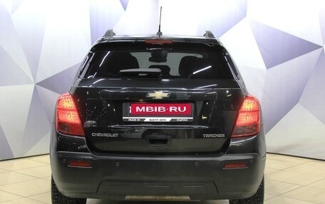 Chevrolet Tracker III, 2015 год, 960 000 рублей, 5 фотография