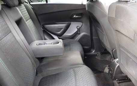 Chevrolet Tracker III, 2015 год, 960 000 рублей, 30 фотография