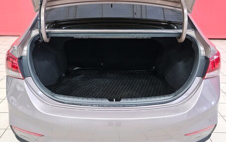 Hyundai Solaris II рестайлинг, 2017 год, 1 225 000 рублей, 18 фотография