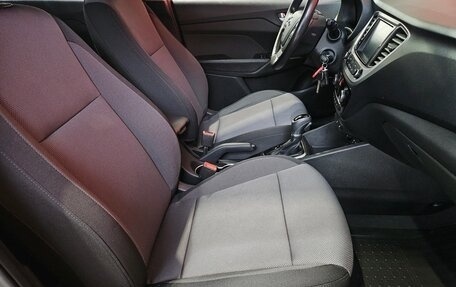 Hyundai Solaris II рестайлинг, 2017 год, 1 225 000 рублей, 12 фотография