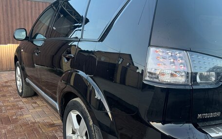 Mitsubishi Outlander III рестайлинг 3, 2008 год, 1 200 000 рублей, 5 фотография
