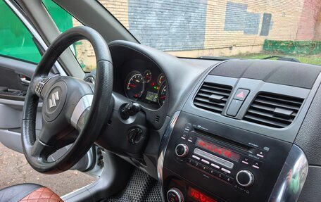 Suzuki SX4 II рестайлинг, 2011 год, 675 000 рублей, 23 фотография