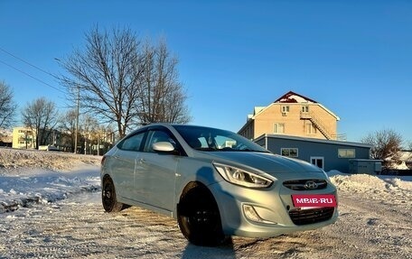 Hyundai Solaris II рестайлинг, 2014 год, 770 000 рублей, 3 фотография