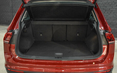 Volkswagen Tiguan II, 2017 год, 3 155 000 рублей, 7 фотография