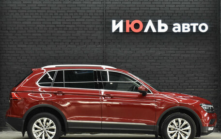 Volkswagen Tiguan II, 2017 год, 3 155 000 рублей, 10 фотография