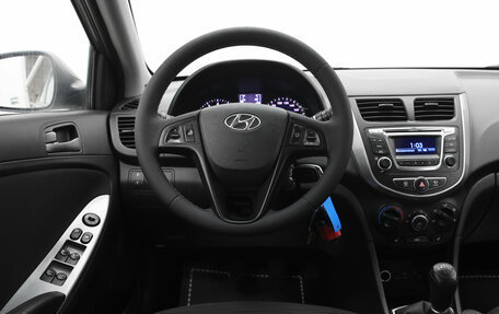 Hyundai Solaris II рестайлинг, 2014 год, 749 000 рублей, 6 фотография