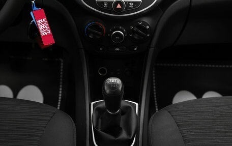 Hyundai Solaris II рестайлинг, 2014 год, 749 000 рублей, 10 фотография