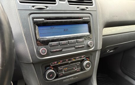 Volkswagen Golf VI, 2011 год, 890 000 рублей, 4 фотография