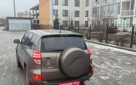Toyota RAV4, 2011 год, 1 650 000 рублей, 4 фотография
