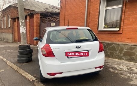 KIA cee'd I рестайлинг, 2010 год, 890 000 рублей, 3 фотография