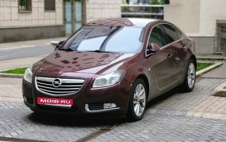 Opel Insignia II рестайлинг, 2012 год, 950 000 рублей, 1 фотография