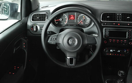 Volkswagen Polo VI (EU Market), 2014 год, 790 000 рублей, 13 фотография