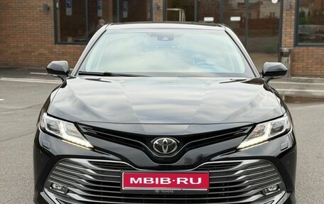 Toyota Camry, 2020 год, 1 фотография