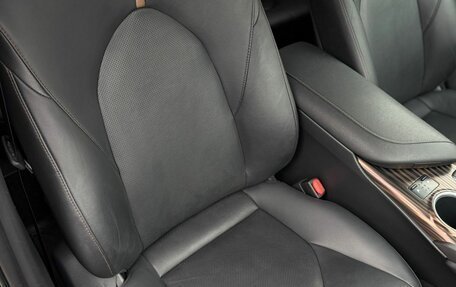 Toyota Camry, 2020 год, 22 фотография