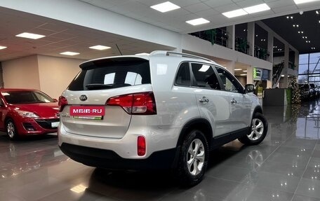 KIA Sorento II рестайлинг, 2014 год, 2 045 000 рублей, 2 фотография