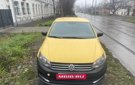 Volkswagen Polo VI (EU Market), 2017 год, 400 000 рублей, 3 фотография