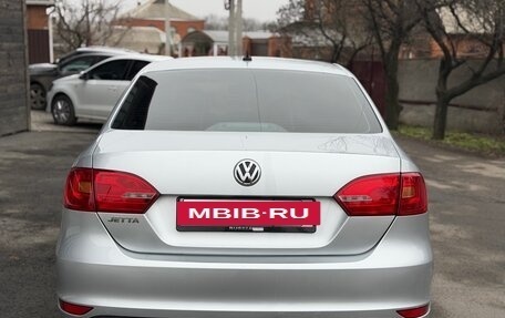Volkswagen Jetta VI, 2012 год, 1 040 000 рублей, 6 фотография