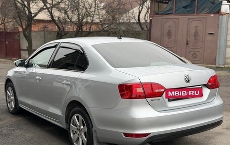 Volkswagen Jetta VI, 2012 год, 1 040 000 рублей, 7 фотография