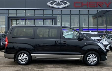 Hyundai H-1 II рестайлинг, 2016 год, 2 449 000 рублей, 5 фотография