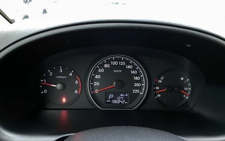 Hyundai H-1 II рестайлинг, 2016 год, 2 449 000 рублей, 20 фотография