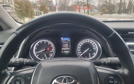 Toyota Camry, 2019 год, 2 790 000 рублей, 4 фотография