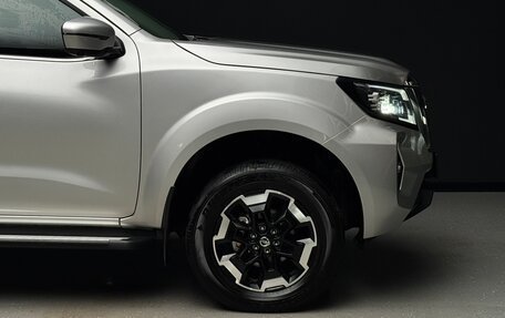 Nissan Navara (Frontier), 2024 год, 4 450 000 рублей, 6 фотография