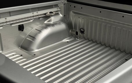 Nissan Navara (Frontier), 2024 год, 4 450 000 рублей, 9 фотография