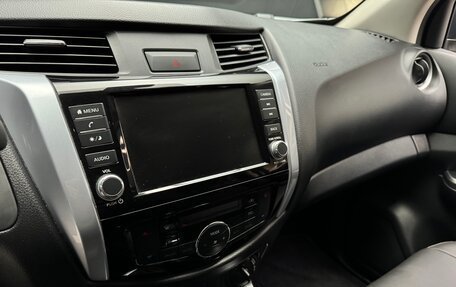 Nissan Navara (Frontier), 2024 год, 4 450 000 рублей, 17 фотография