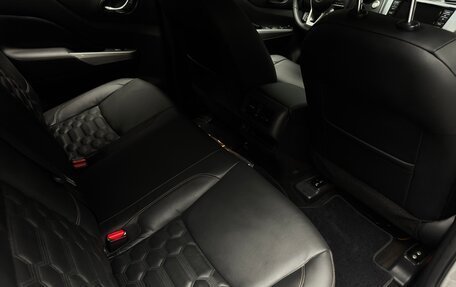 Nissan Navara (Frontier), 2024 год, 4 450 000 рублей, 22 фотография