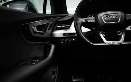 Audi Q7, 2018 год, 3 200 000 рублей, 13 фотография